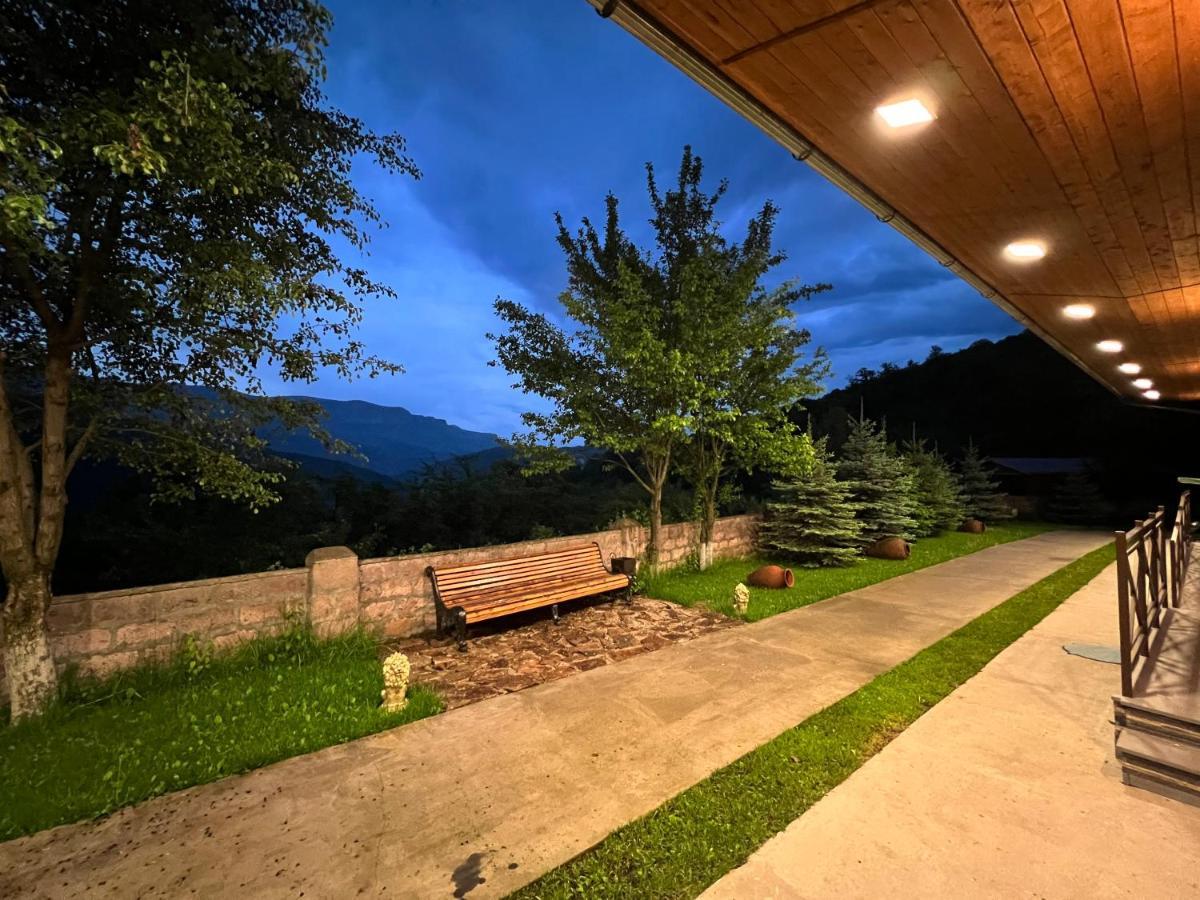 Balkonchik Guesthouse Dilijan Esterno foto