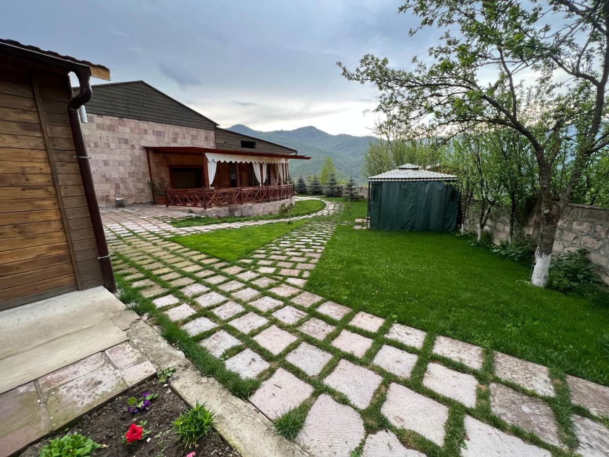 Balkonchik Guesthouse Dilijan Esterno foto